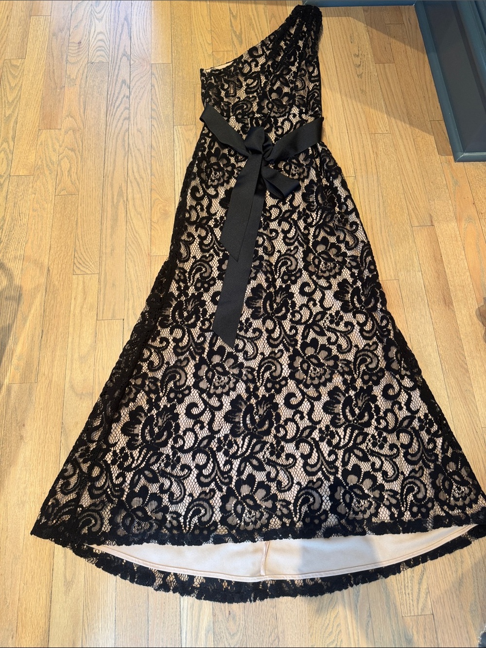 Betsy & Adam Black Lace One-Shoulder Dress with Bow - Size 4